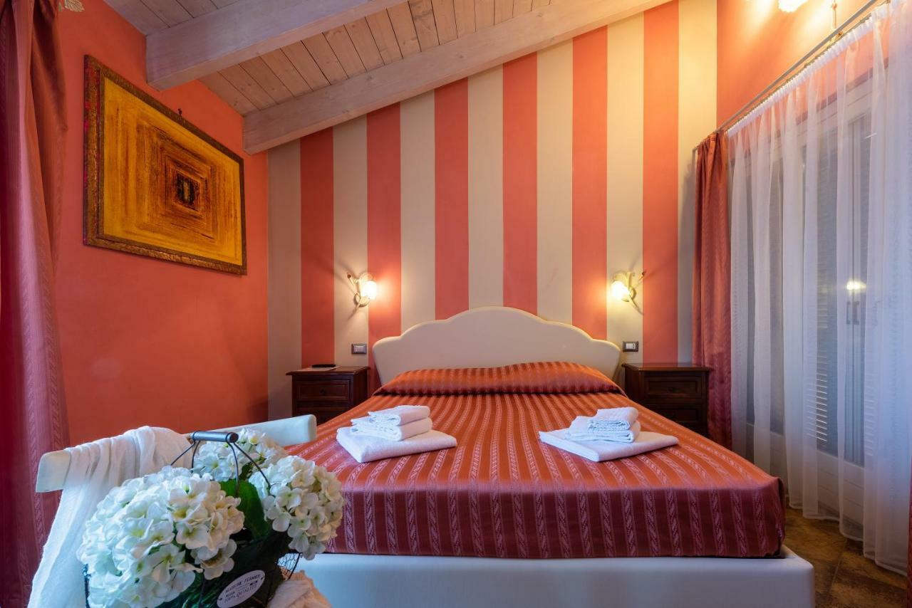 Villa Mery Casale Monferrato Eksteriør bilde