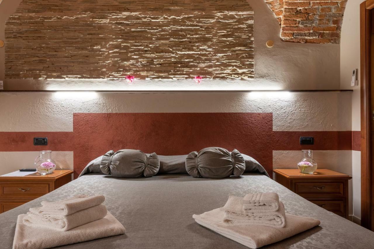 Villa Mery Casale Monferrato Eksteriør bilde