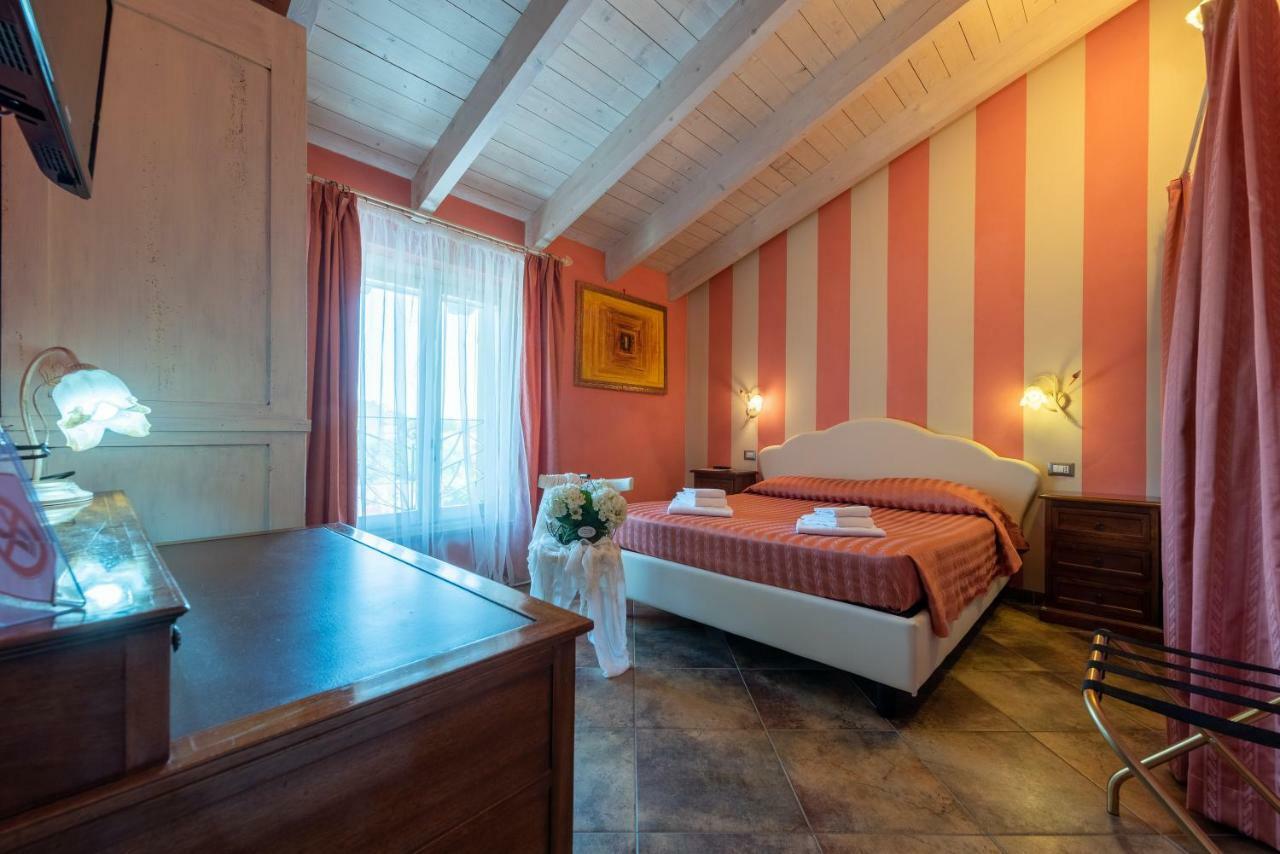 Villa Mery Casale Monferrato Eksteriør bilde